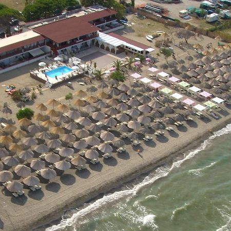 Beach Club Ippocampo Exteriör bild