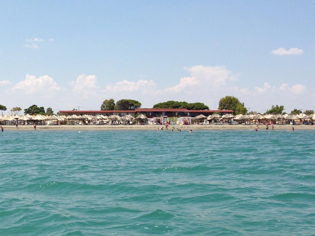 Beach Club Ippocampo Exteriör bild
